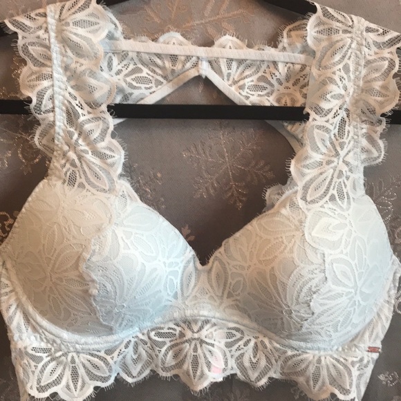 Powder Blue Lace Bralette, Padded - Picture 2 of 5